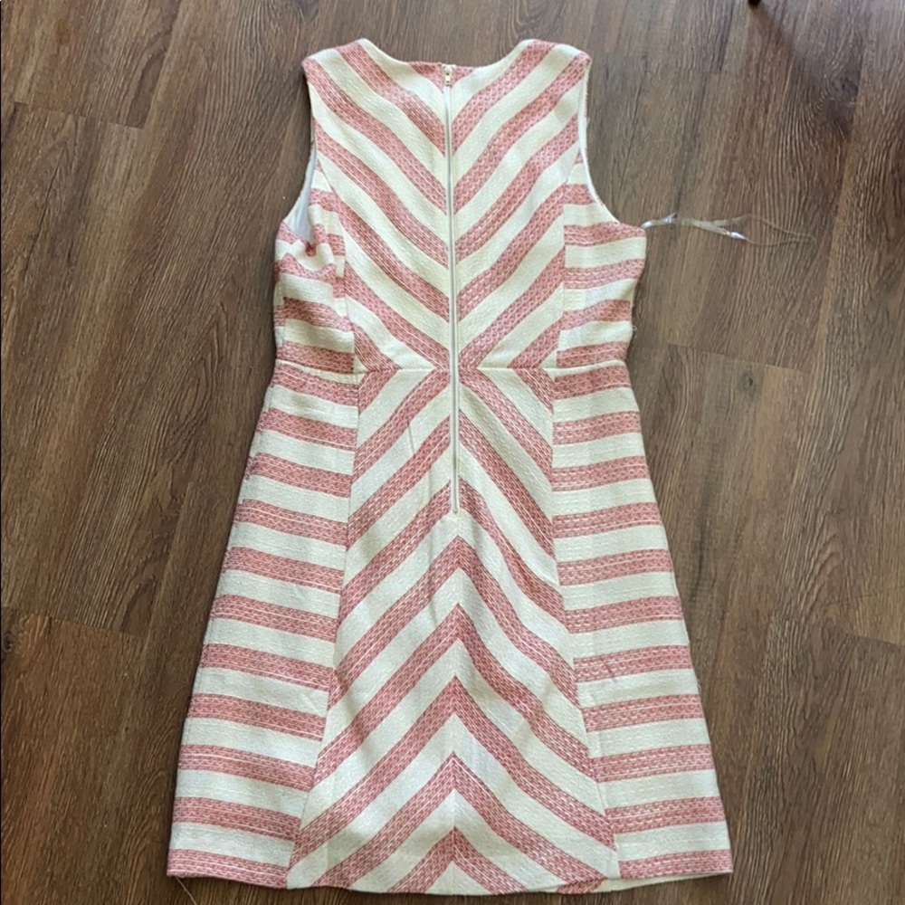 Chevron sleeveless dress - Picture 2 of 3
